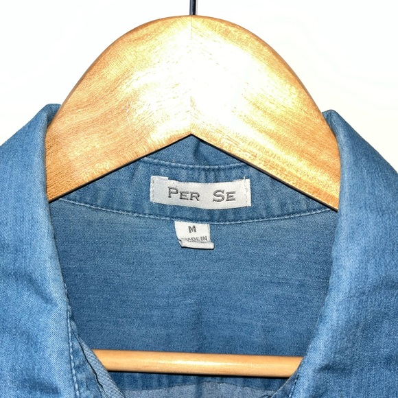 PER SE Blue Chambray Denim Cotton Blend Button Up Top M - Picture 3 of 9
